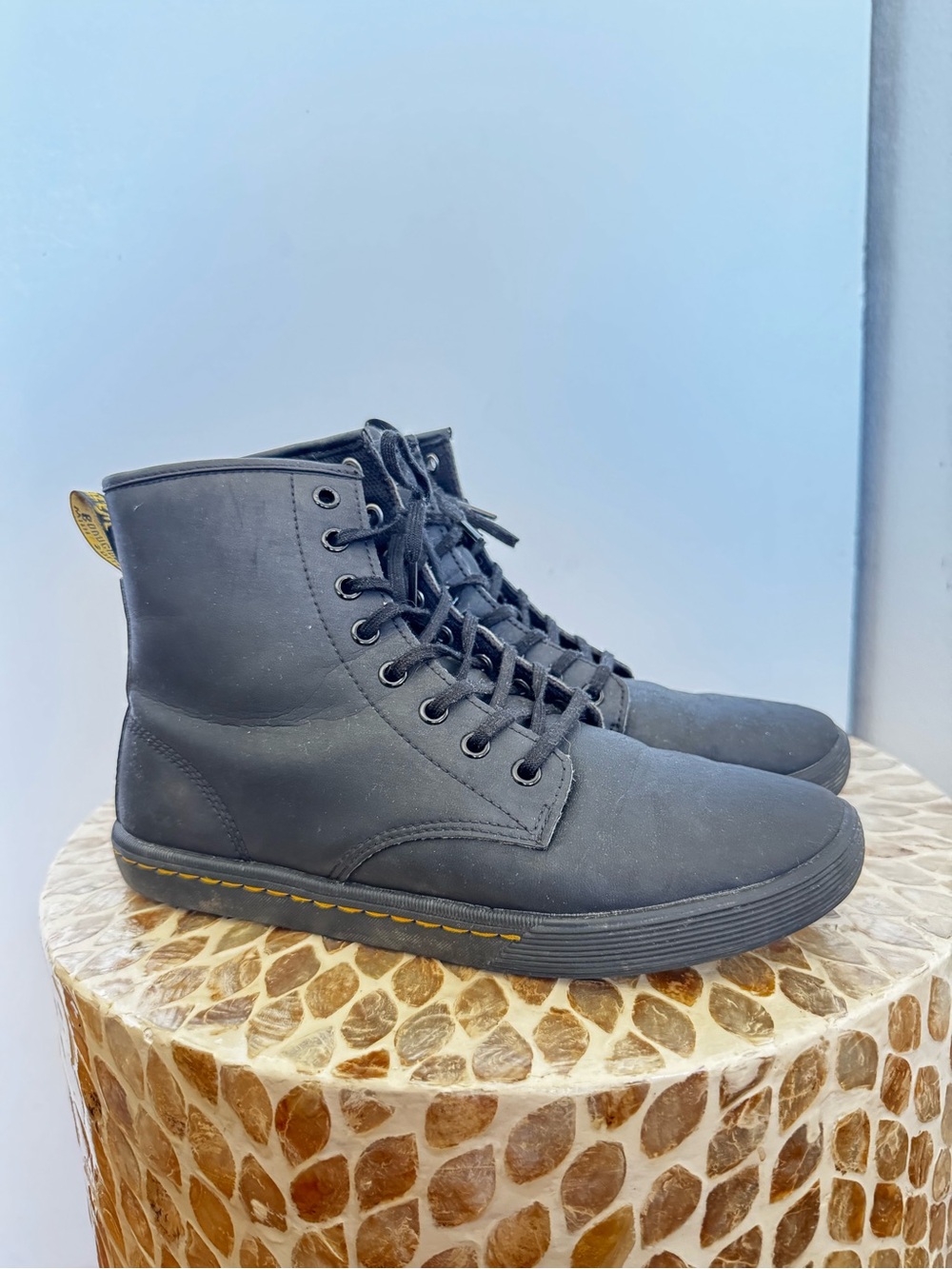 Dr. Martens Matte Black Sheridan Leather Lace up Boots size 9